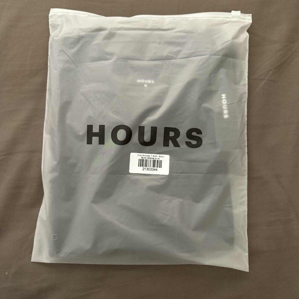 Hours Drop Shoulder T-Shirt Men's M Black Color